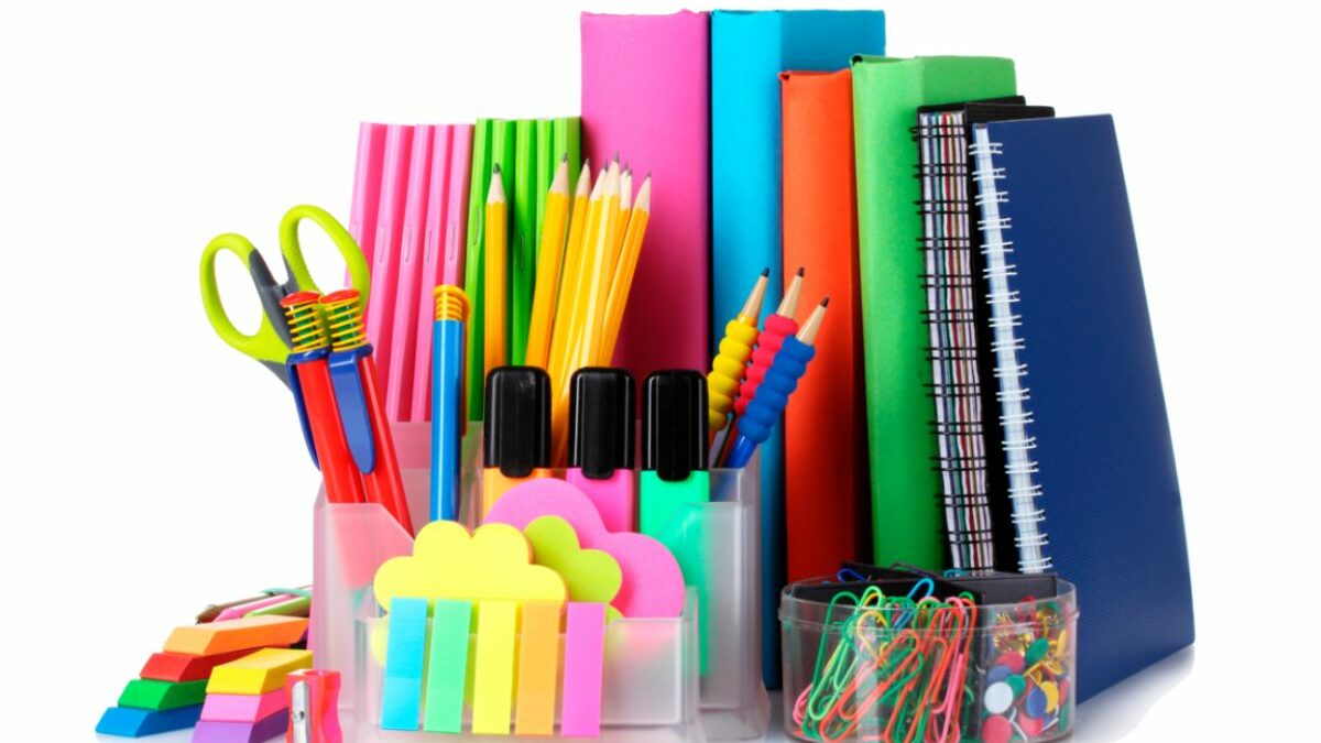 UTILES ESCOLARES